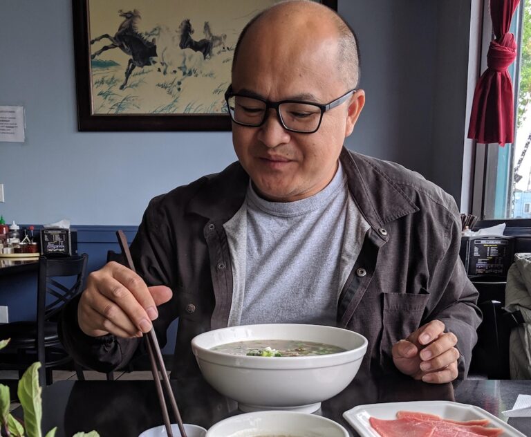 In new graphic memoir, Oakland artist tells riveting story of immigration by meals